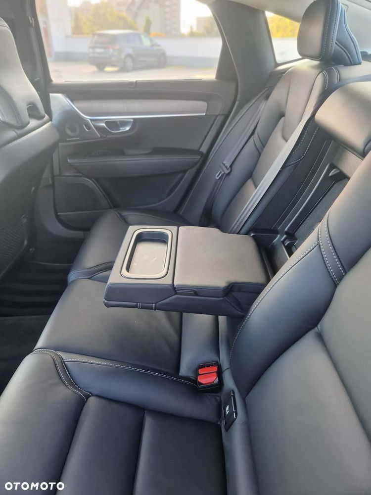 Volvo S90 B5 D AWD Inscription - 4