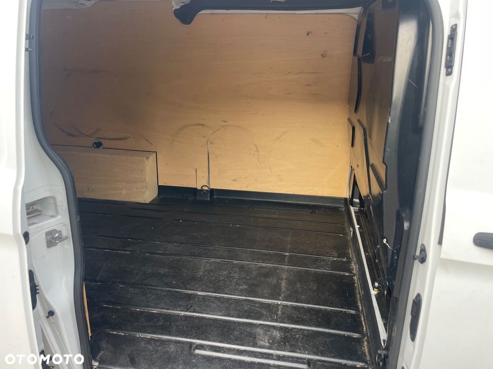 Ford Transit Custom - 18