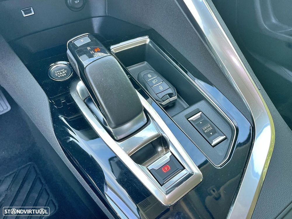 Peugeot 3008 1.6 Hybrid Allure Pack e-EAT8 - 35