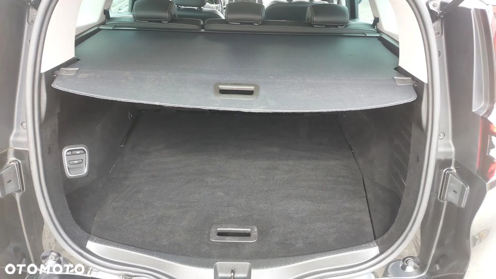 Renault Scenic TCe 115 GPF BUSINESS EDITION - 10