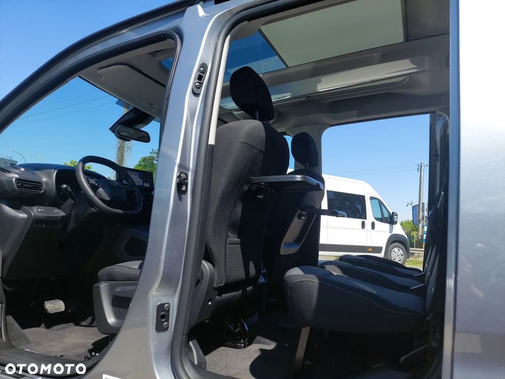 Toyota Proace City Verso 1.5 D-4D VIP - 8