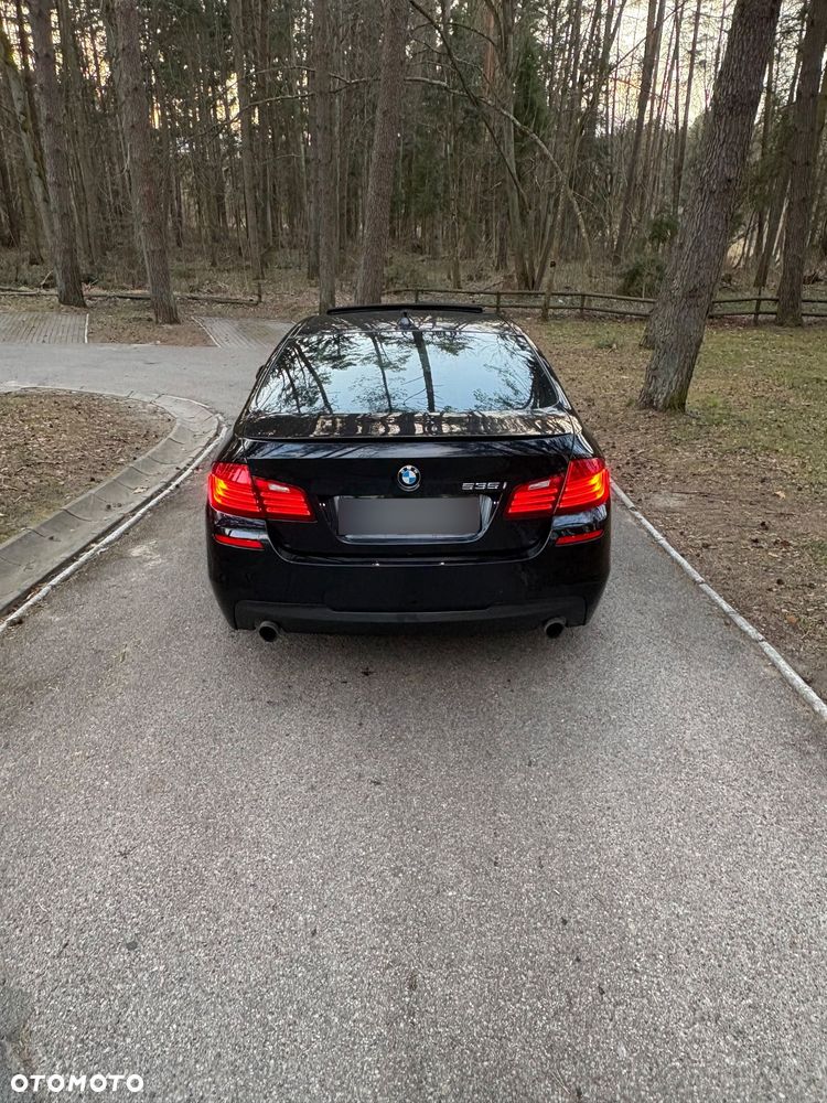 BMW Seria 5 535i - 5