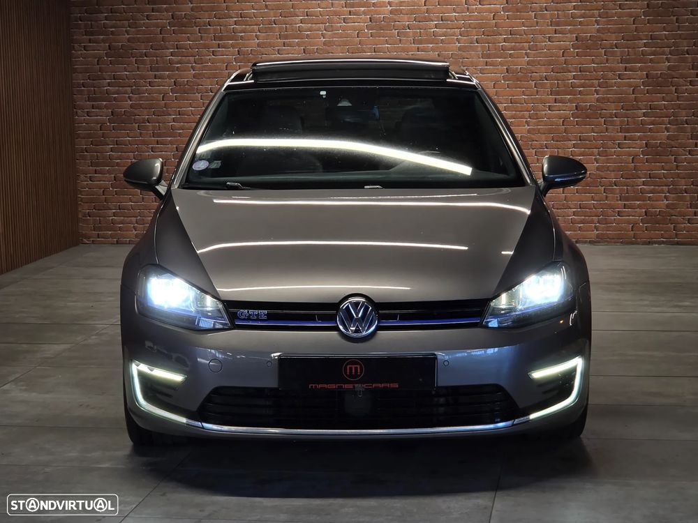 VW Golf 1.4 GTE Plug-In-Hybrid DSG - 2