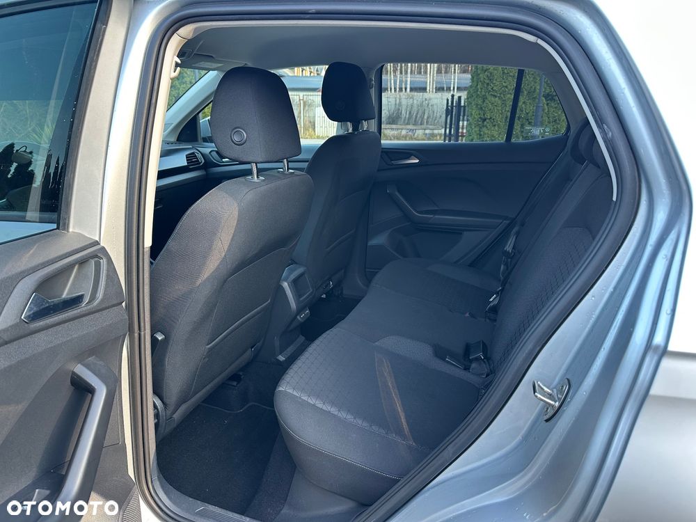 Volkswagen T-Cross 1.0 TSI Active DSG - 12