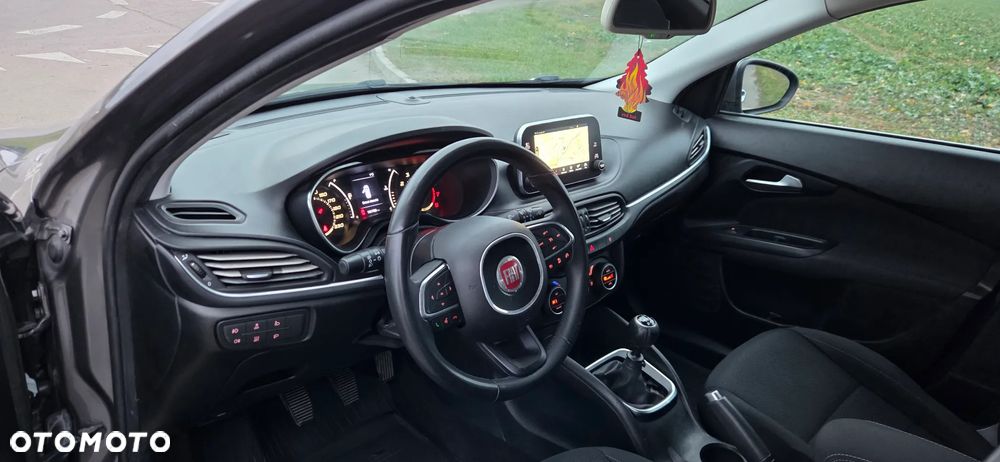 Fiat Tipo 1.4 T-Jet 16v Lounge - 6