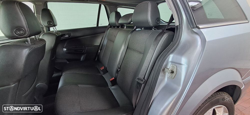 Opel Astra Caravan 1.3 CDTi Cosmo - 9