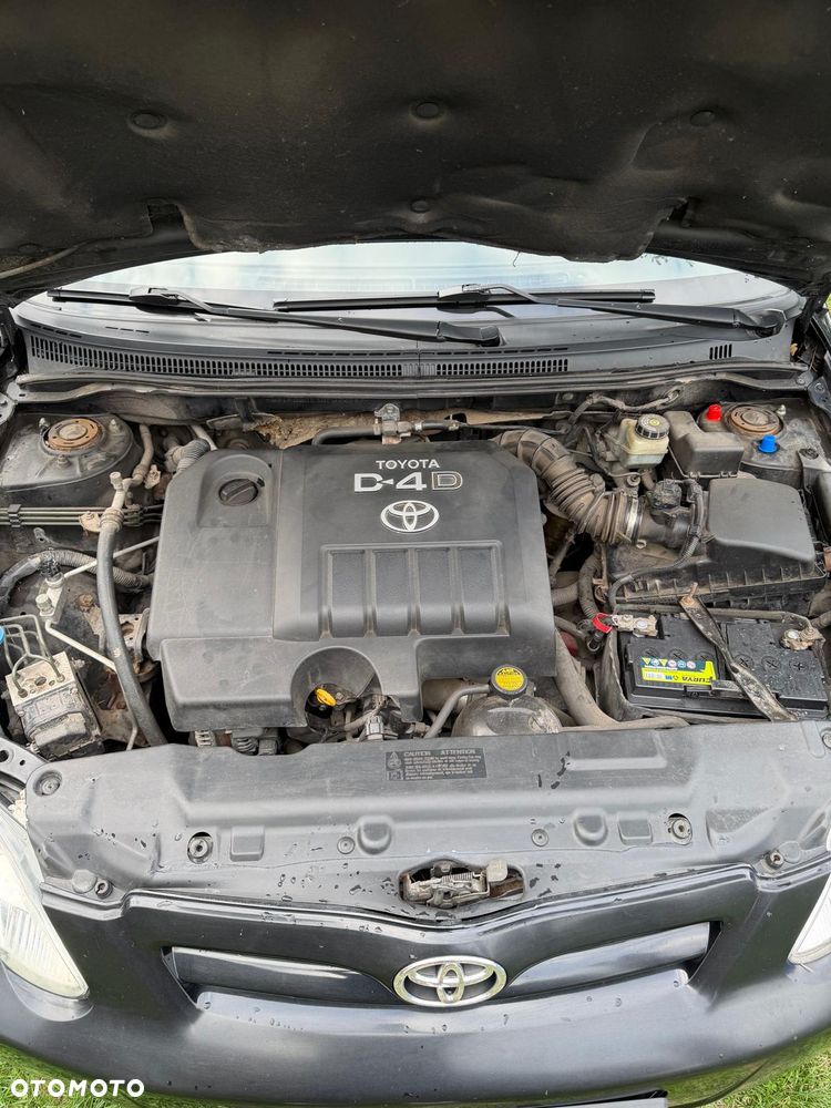 Toyota Corolla 1.4 D-4D - 11