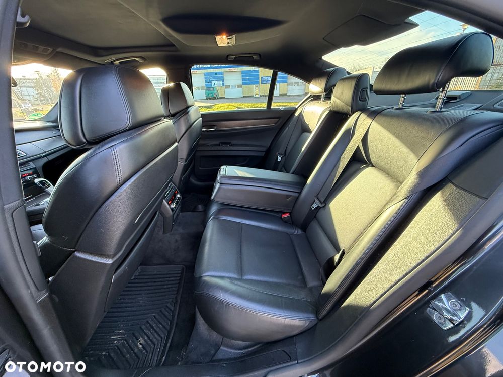 BMW Seria 7 730d - 4