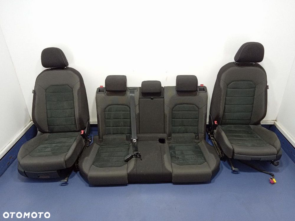 VW GOLF VII KOMBI FOTELE KANAPA KOMPLET - 1