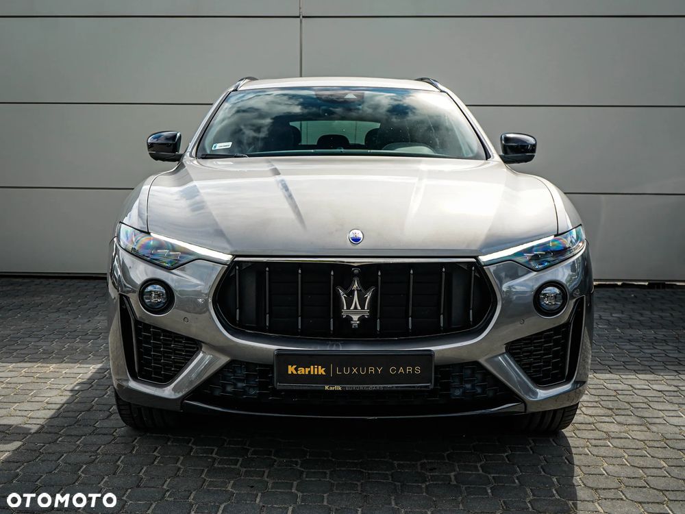 Maserati Levante - 3