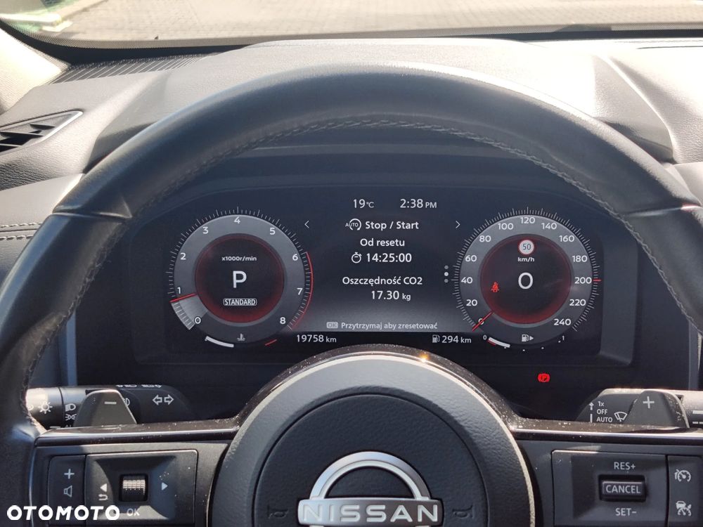 Nissan Qashqai 1.3 DIG-T mHEV N-Connecta Xtronic - 10