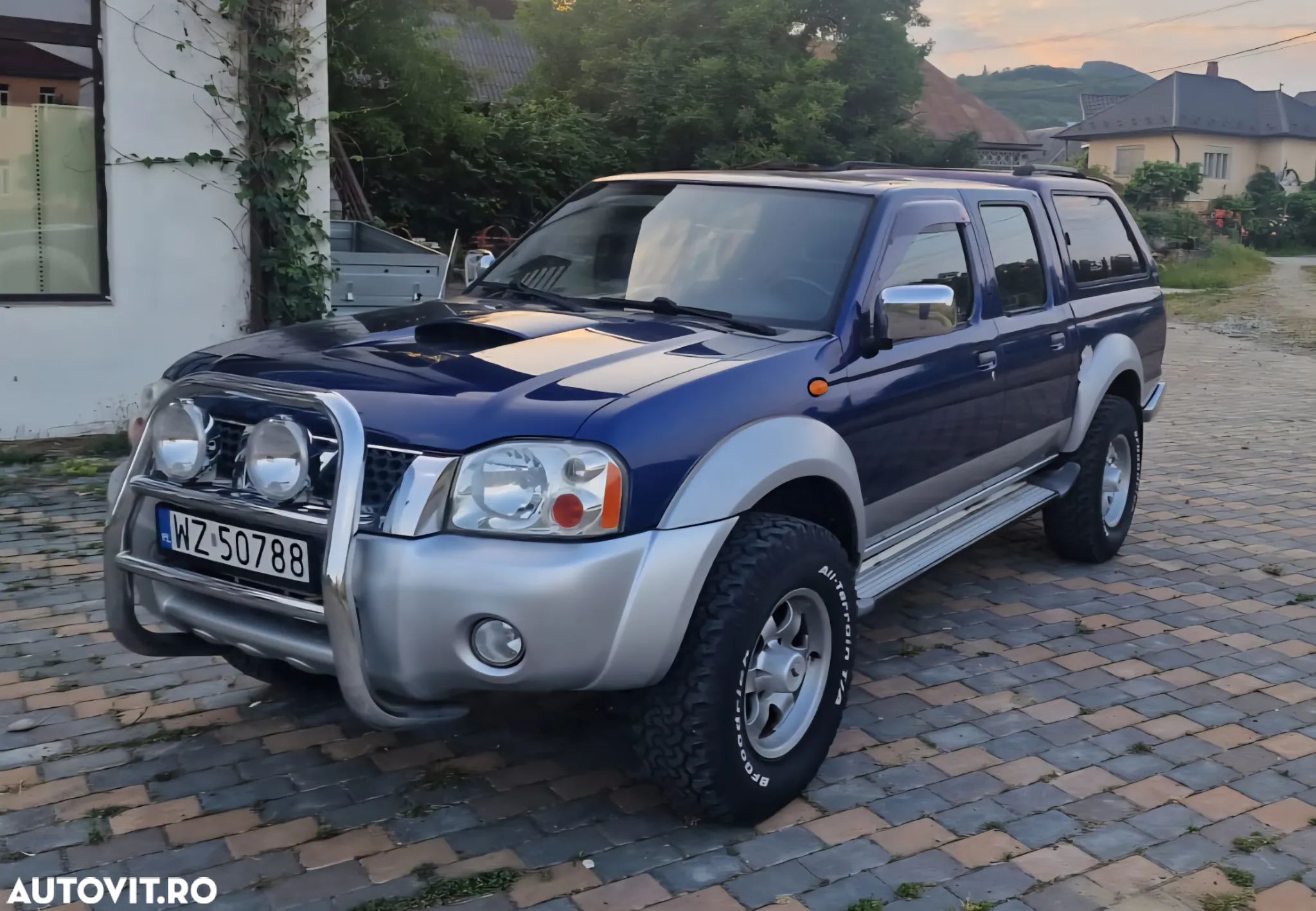 Nissan Navara 2.5 dCi Double Cab SE - 1