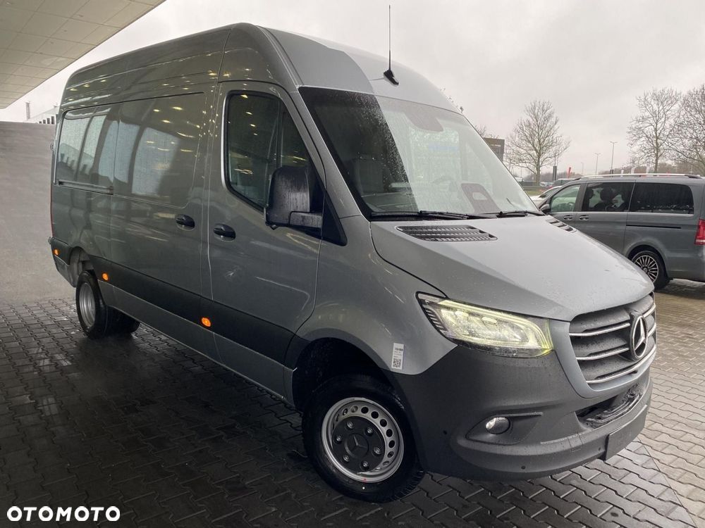 Mercedes-Benz Sprinter - 3