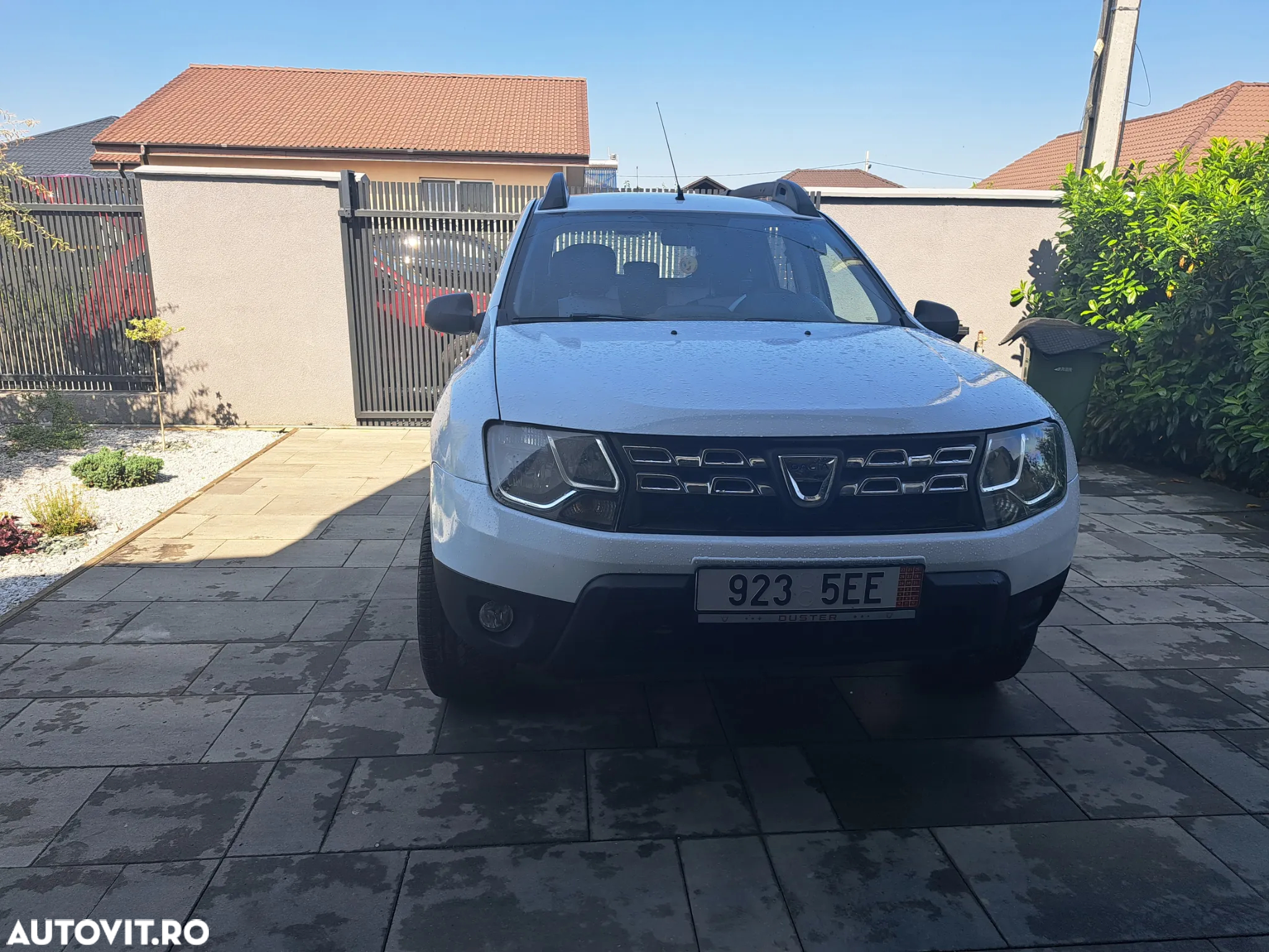 Dacia Duster 1.6 4x2 Ambiance - 3