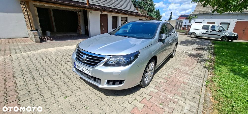 Renault Latitude 3.0 V6 dCi Initiale - 1