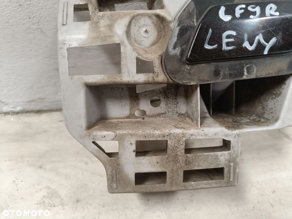 Spryskiwacz Lampy Lewej Skoda Octavia 3 III Uchwyt Lewy 5E0955965 Dysza Reflektora Lewa - 4