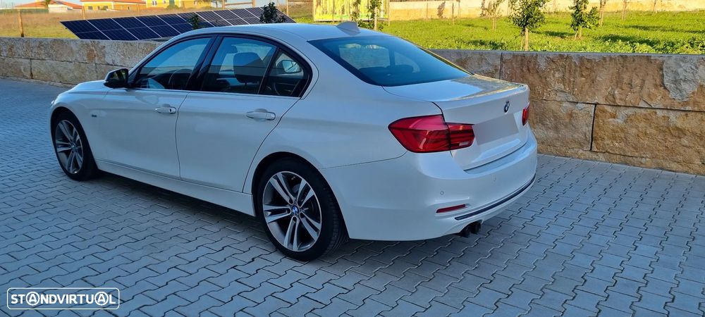 BMW 320 d Efficient Dynamic Edition Sport-Aut. Sport Line - 4
