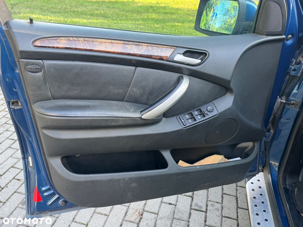 BMW X5 - 12