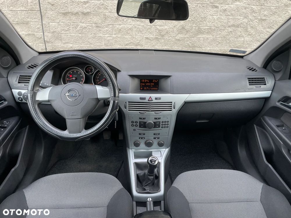 Opel Astra 1.6 Enjoy - 11
