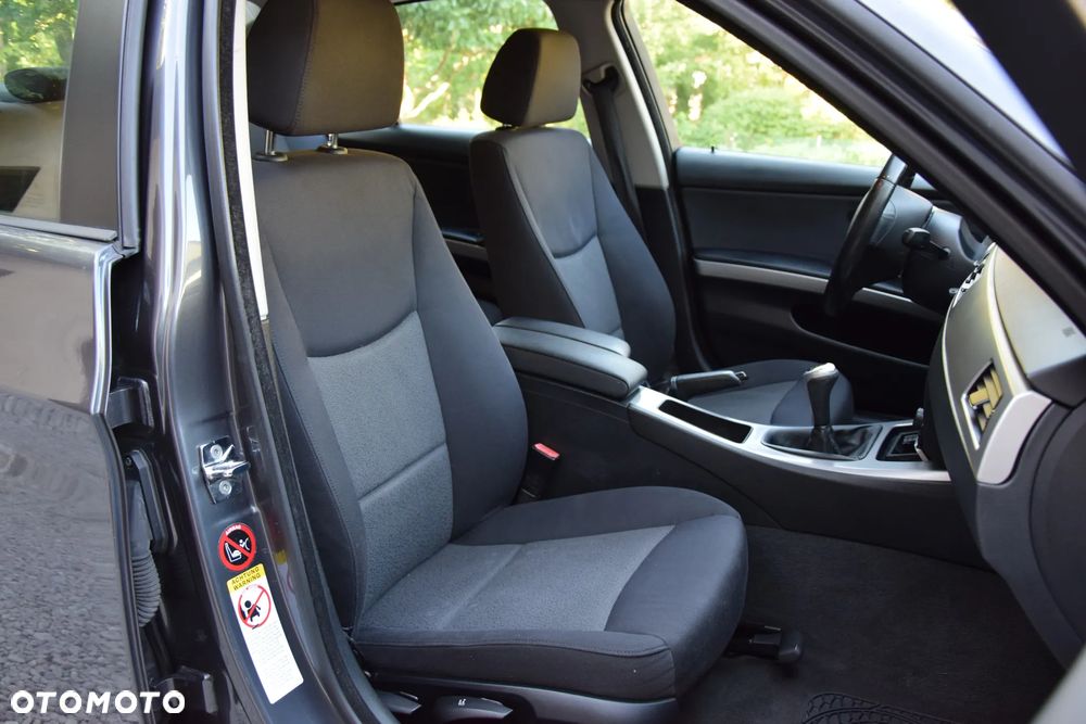 BMW Seria 3 - 20