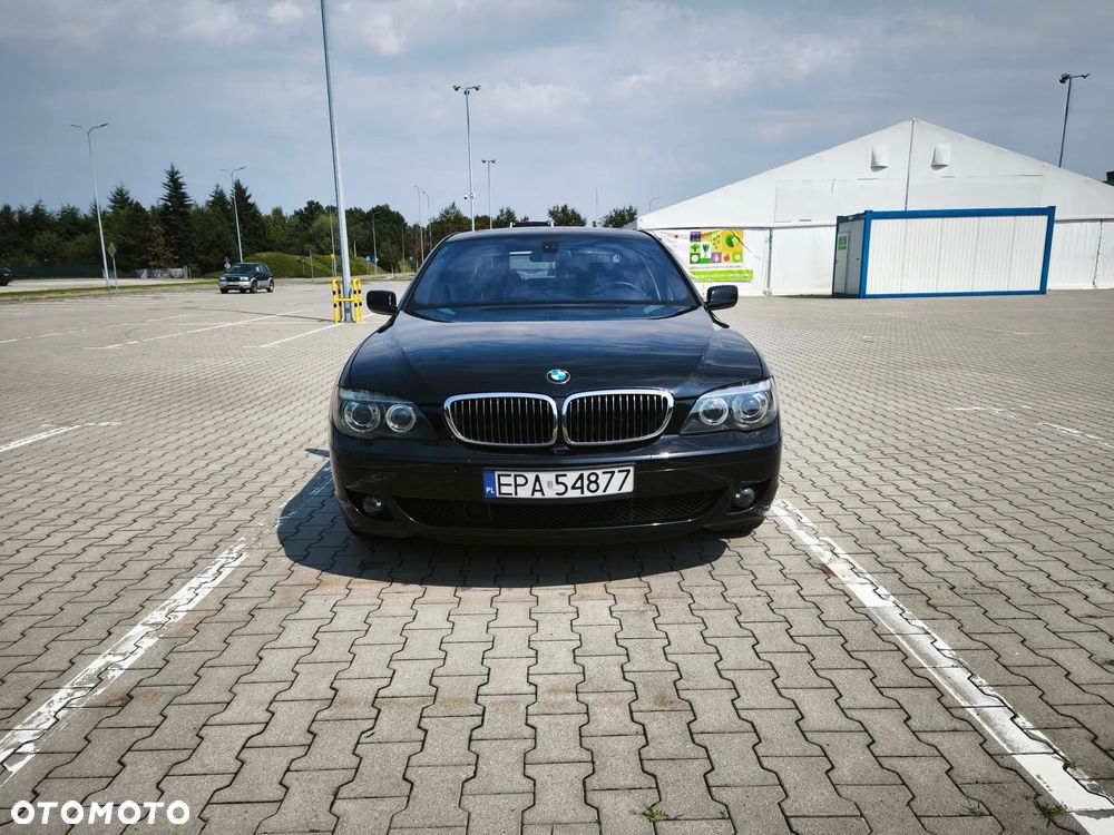 BMW Seria 7 745d - 2