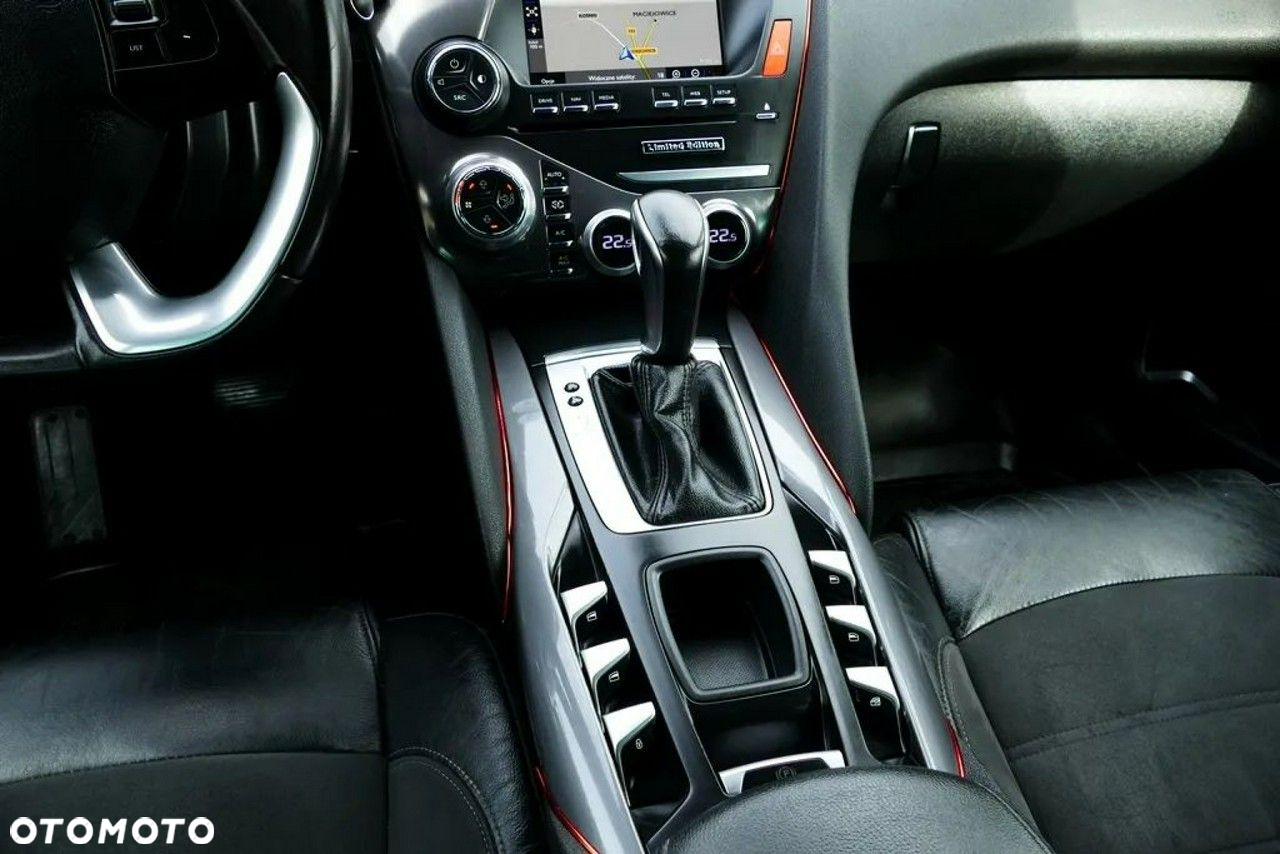 DS Automobiles DS 5 - 22