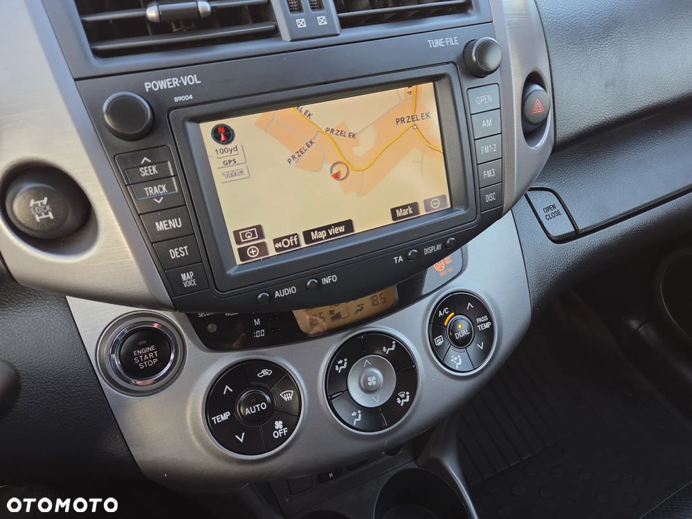 Toyota RAV4 2.2 D-CAT 4x4 Executive - 13