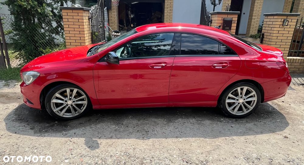 Mercedes-Benz CLA 200 7G-DCT - 5
