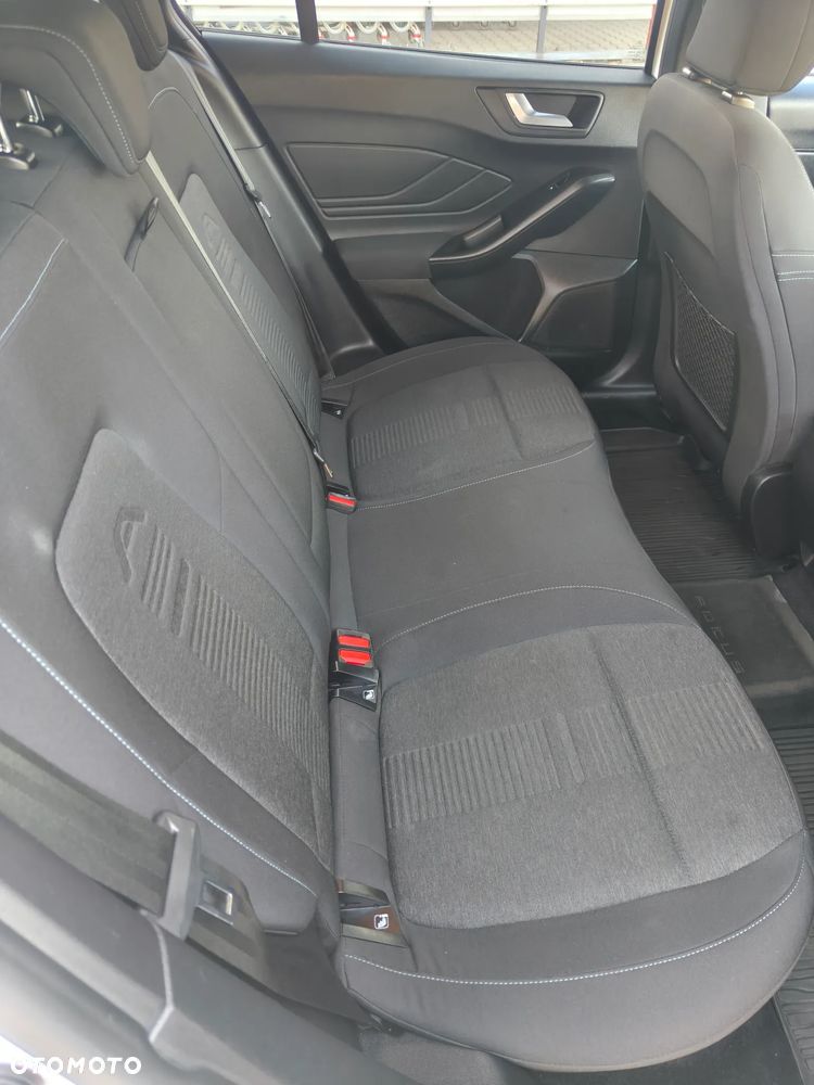 Ford Focus 1.5 EcoBlue Start-Stopp-System ACTIVE DESIGN - 11