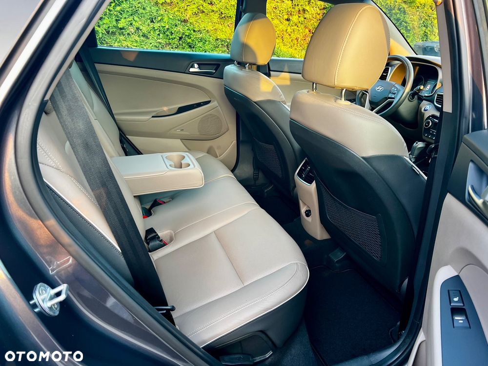 Hyundai Tucson 1.6 GDi 4WD DCT Premium - 9