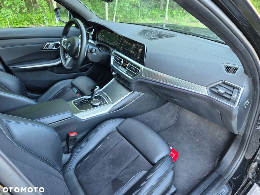 BMW Seria 3 - 21