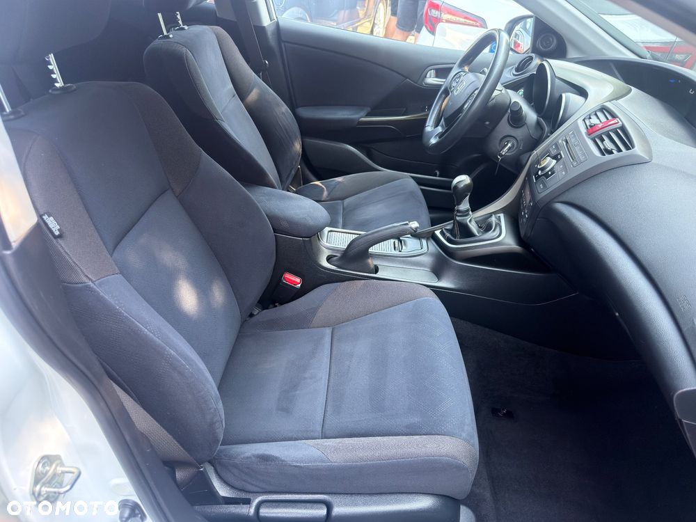 Honda Civic 1.8 Comfort i-SHIFT - 8