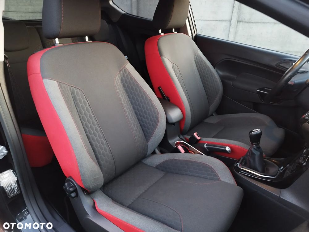 Ford Fiesta 1.0 EcoBoost S&S ST-LINE - 9