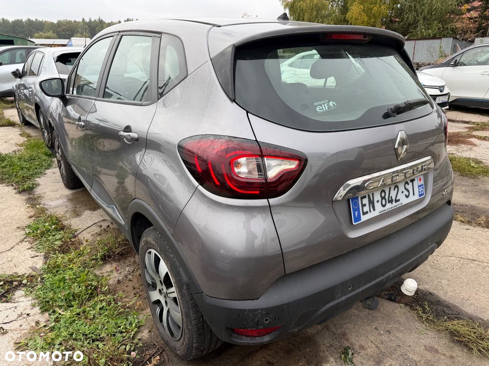 Renault Captur - 10