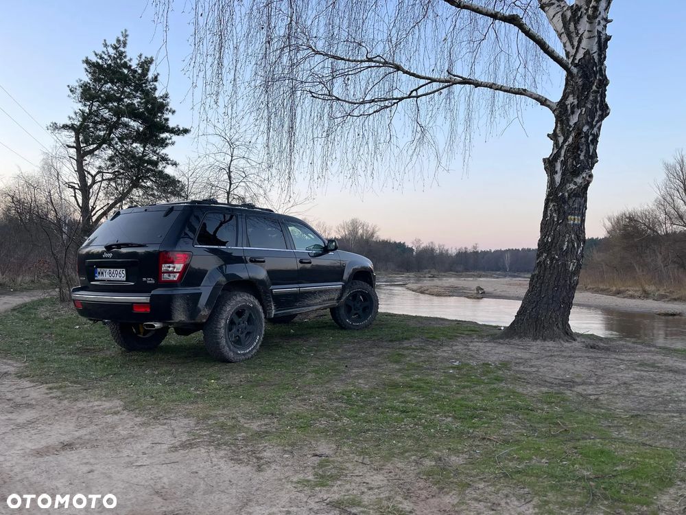 Jeep Grand Cherokee 5.7 V8 HEMI Automatik Limited - 23
