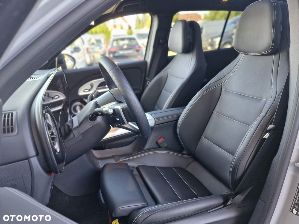 Mercedes-Benz GLB 220 mHEV 4-Matic 8G-eDCT - 14
