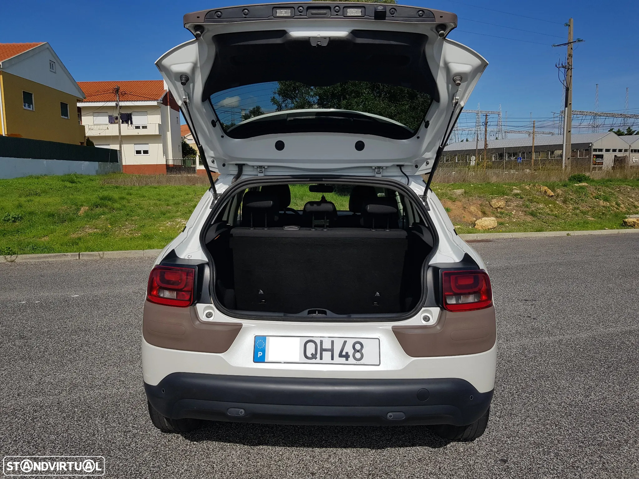 Citroën C4 Cactus 1.6 e-HDi Feel J17 ETG6 - 52