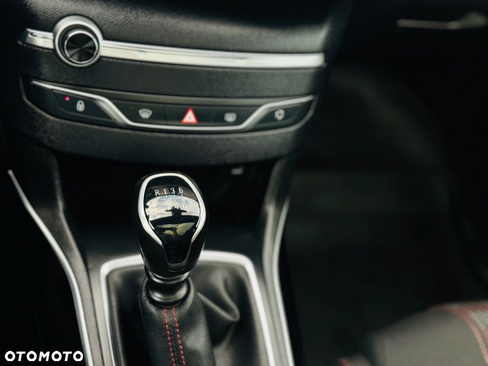 Peugeot 308 BlueHDi FAP 130 Stop & Start GT - 11