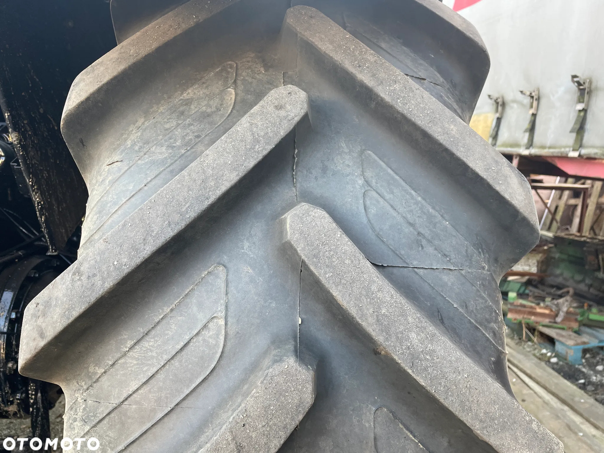 New Holland M100 - 10