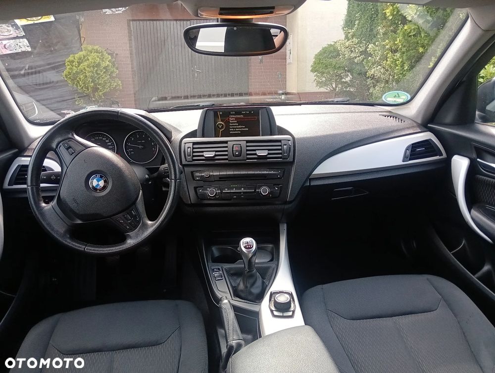BMW Seria 1 116i - 13