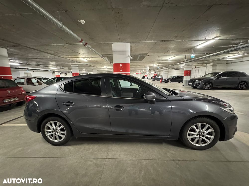 Mazda 3 G120 Revolution - 5