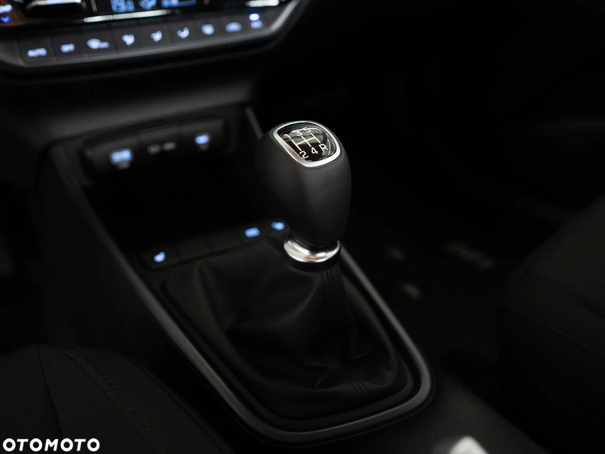Hyundai i20 1.2 Modern - 22