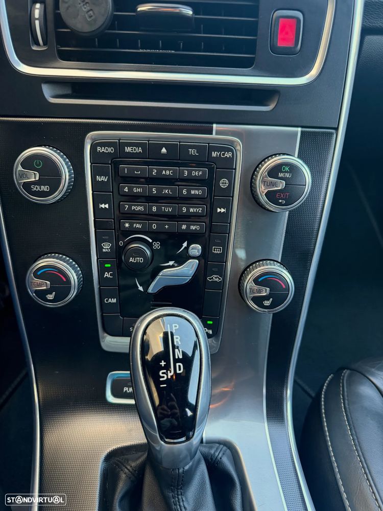 Volvo V60 - 14