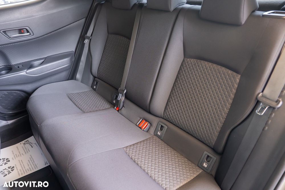 Toyota C-HR 1.8 HSD 4x2 CVT C-enter - 26