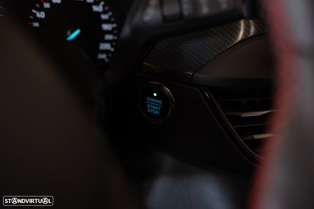 Ford Focus 1.0 EcoBoost ST-Line - 30