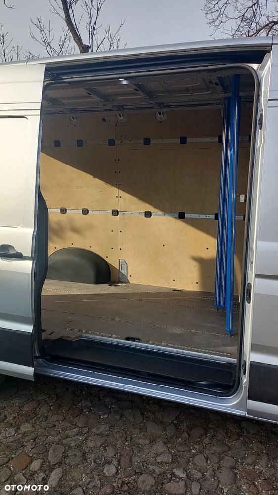 Volkswagen CRAFTER - 32