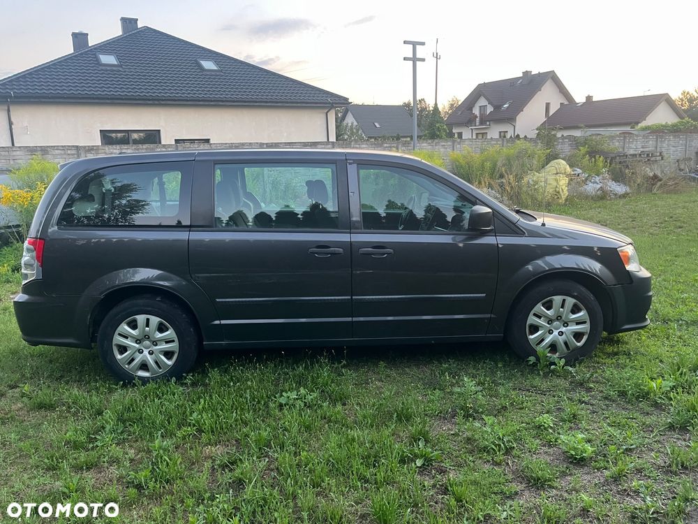 Dodge Grand Caravan 3.6 Express - 16
