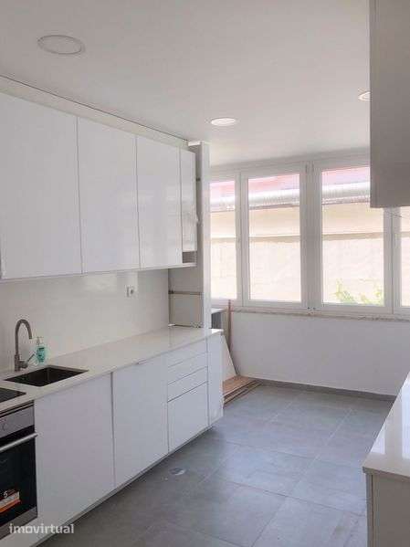 T3 Remodelado em Entrecampos - Grande imagem: 5/12