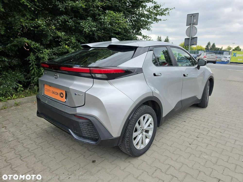 Toyota C-HR - 6
