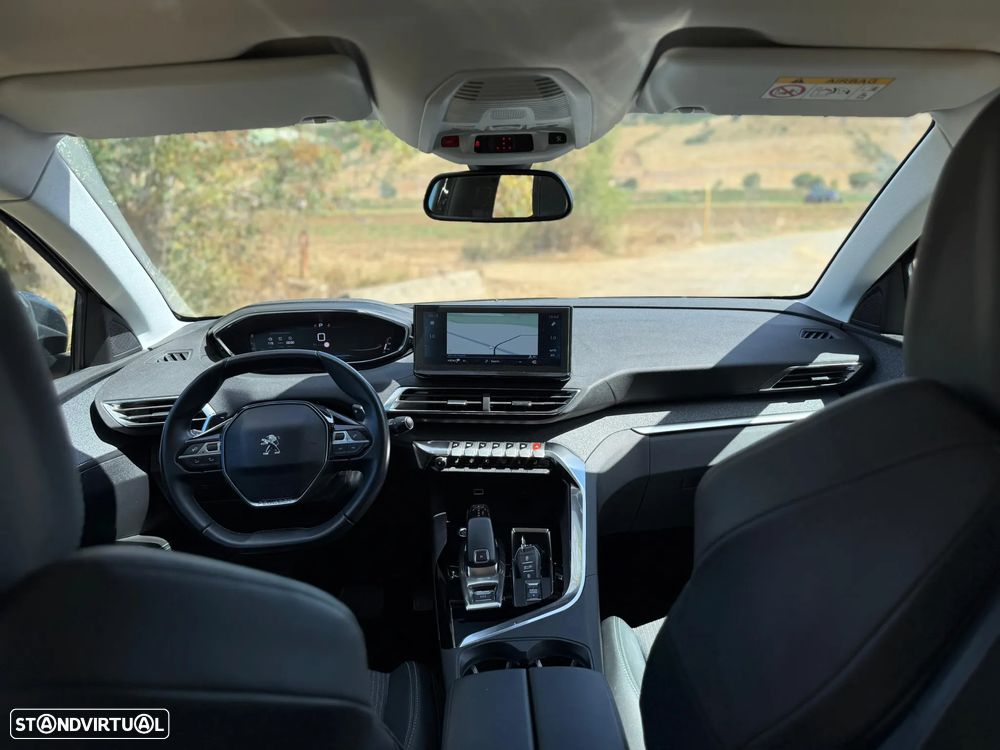 Peugeot 5008 1.5 BlueHDi Allure EAT8 - 13